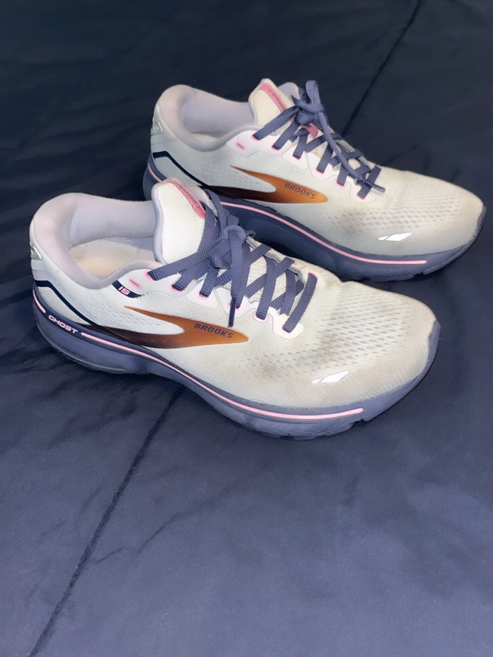 Brooks Ghost 15 Sneakers Running Shoes Women’s Size 9
